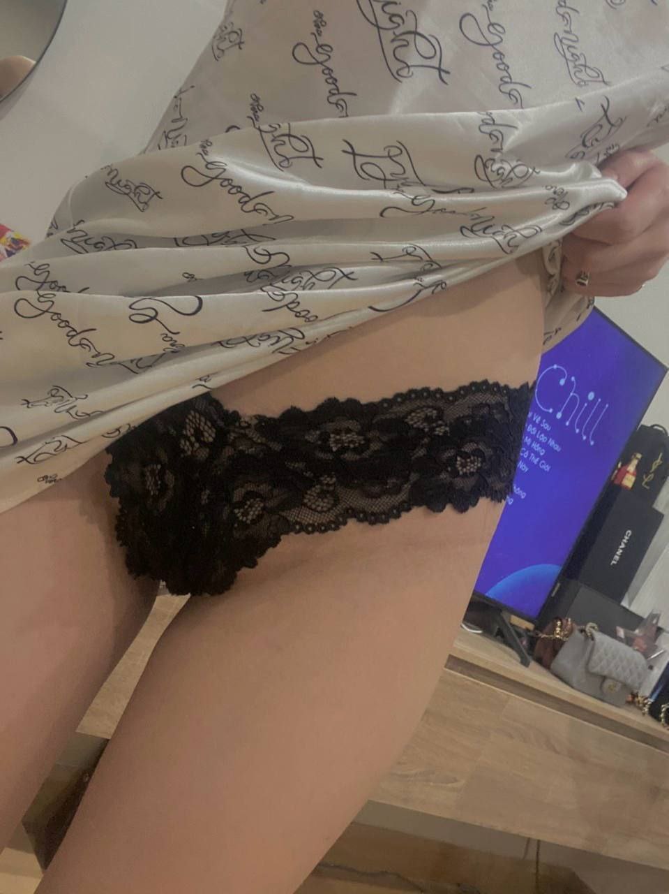 Bratty Sis - Anh trai kế dâm đãng nhét dương vật vào âm hộ của bạn thân chị gái kế